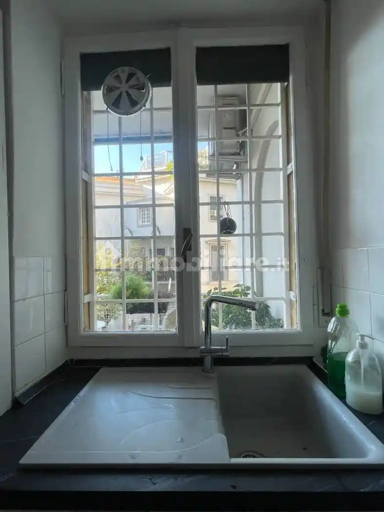 Trilocale via Paolo Frisi 24, Parioli, Roma - foto 2