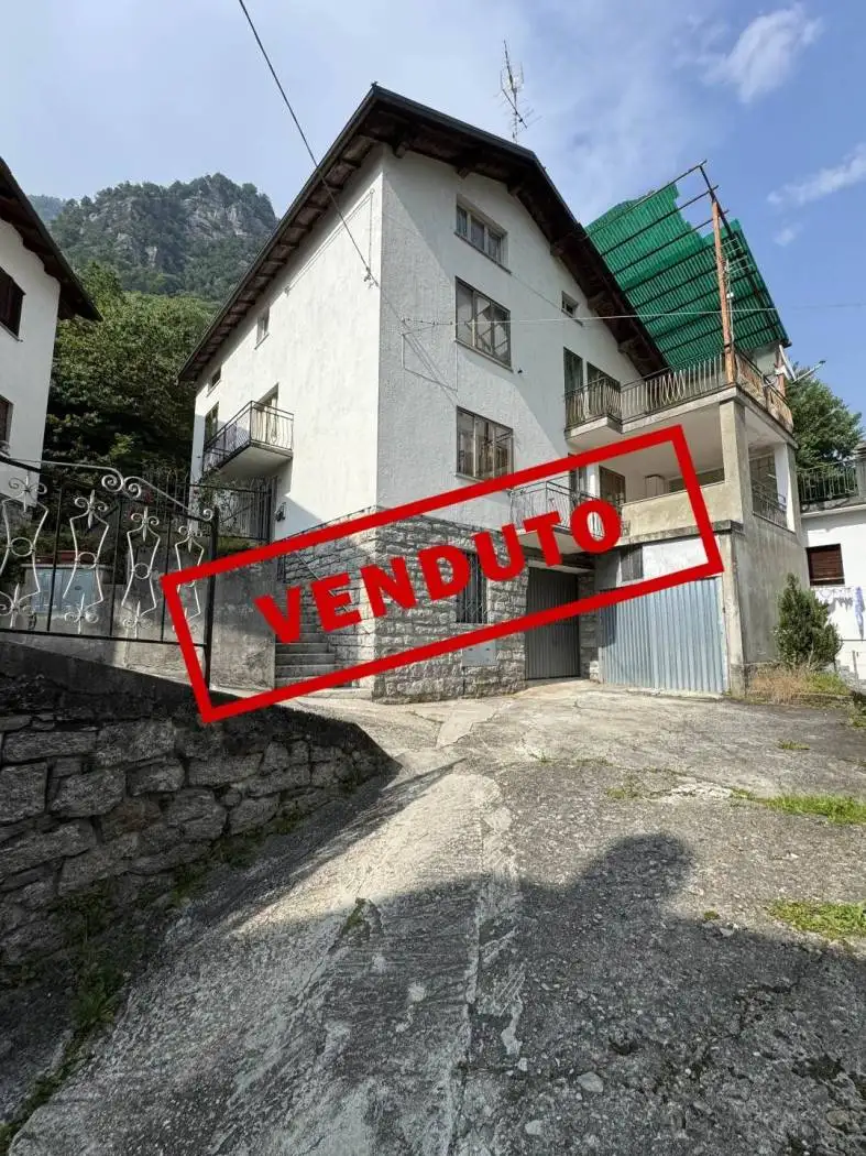 Appartamento in vendita a Villa di Chiavenna