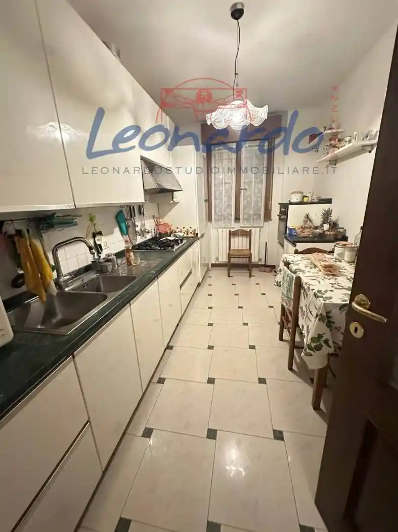 Trilocale ottimo stato, piano terra, Via Colombo, Piacenza - foto 3