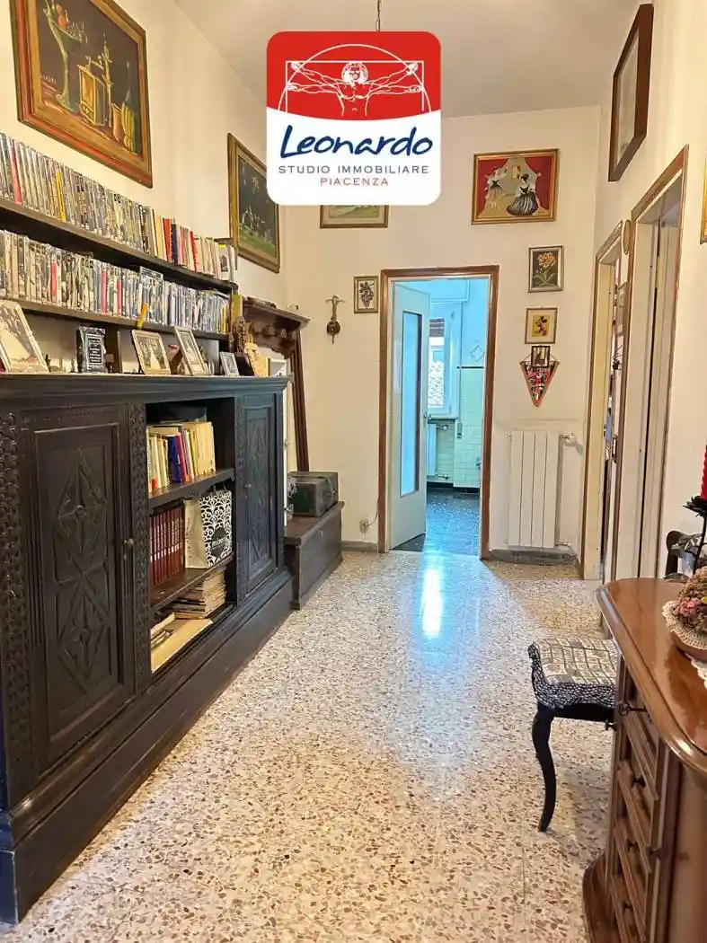 Appartamento in vendita a Piacenza