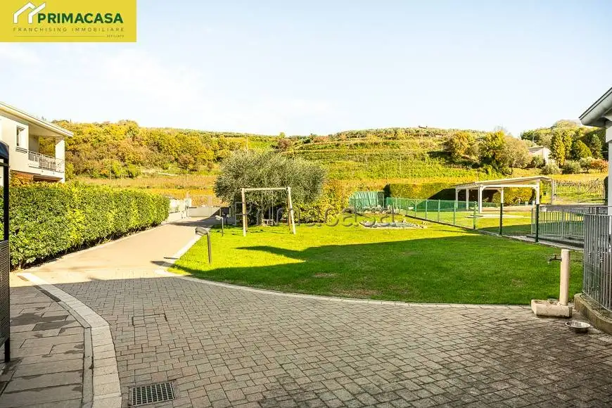 Rustico - Casale in vendita a Lavagno