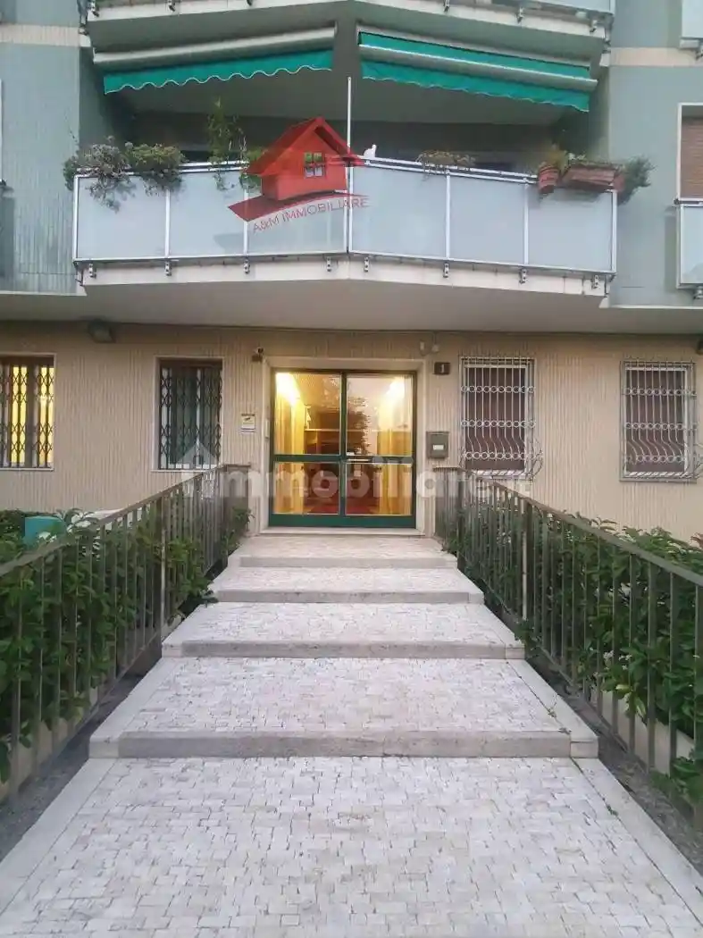 Trilocale buono stato, secondo piano, Udine, Milano - foto 2