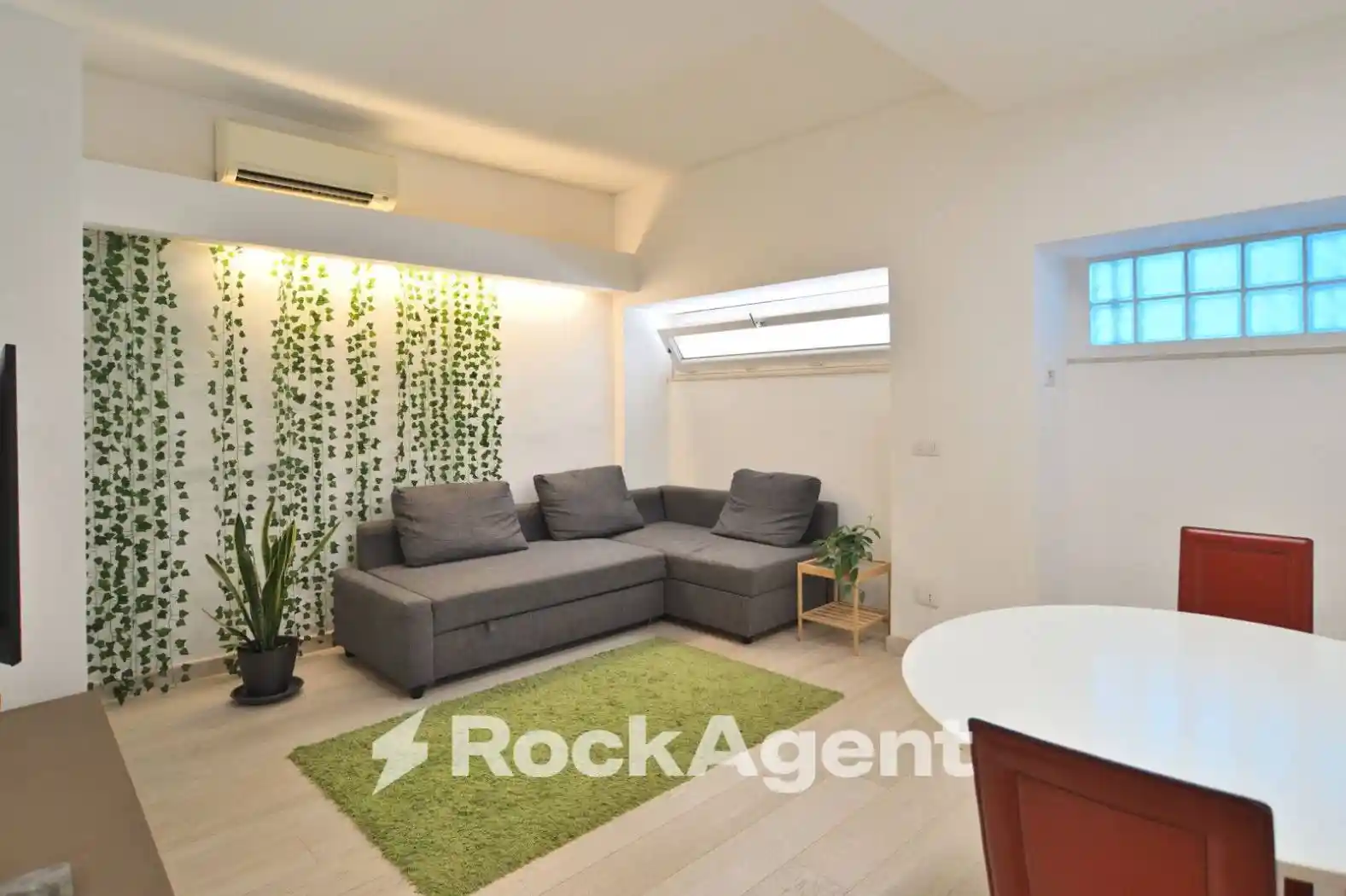 Bilocale via Ferdinando d'Aragona, 6, Castel Fusano, Roma - foto 2