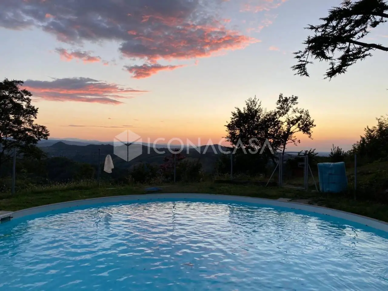 Villa in vendita a Casalecchio di Reno