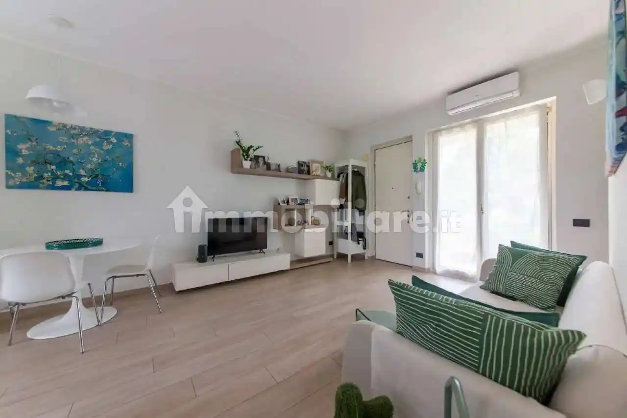 Villa unifamiliare via Gran Paradiso, 6, Centro, Arese - foto 3