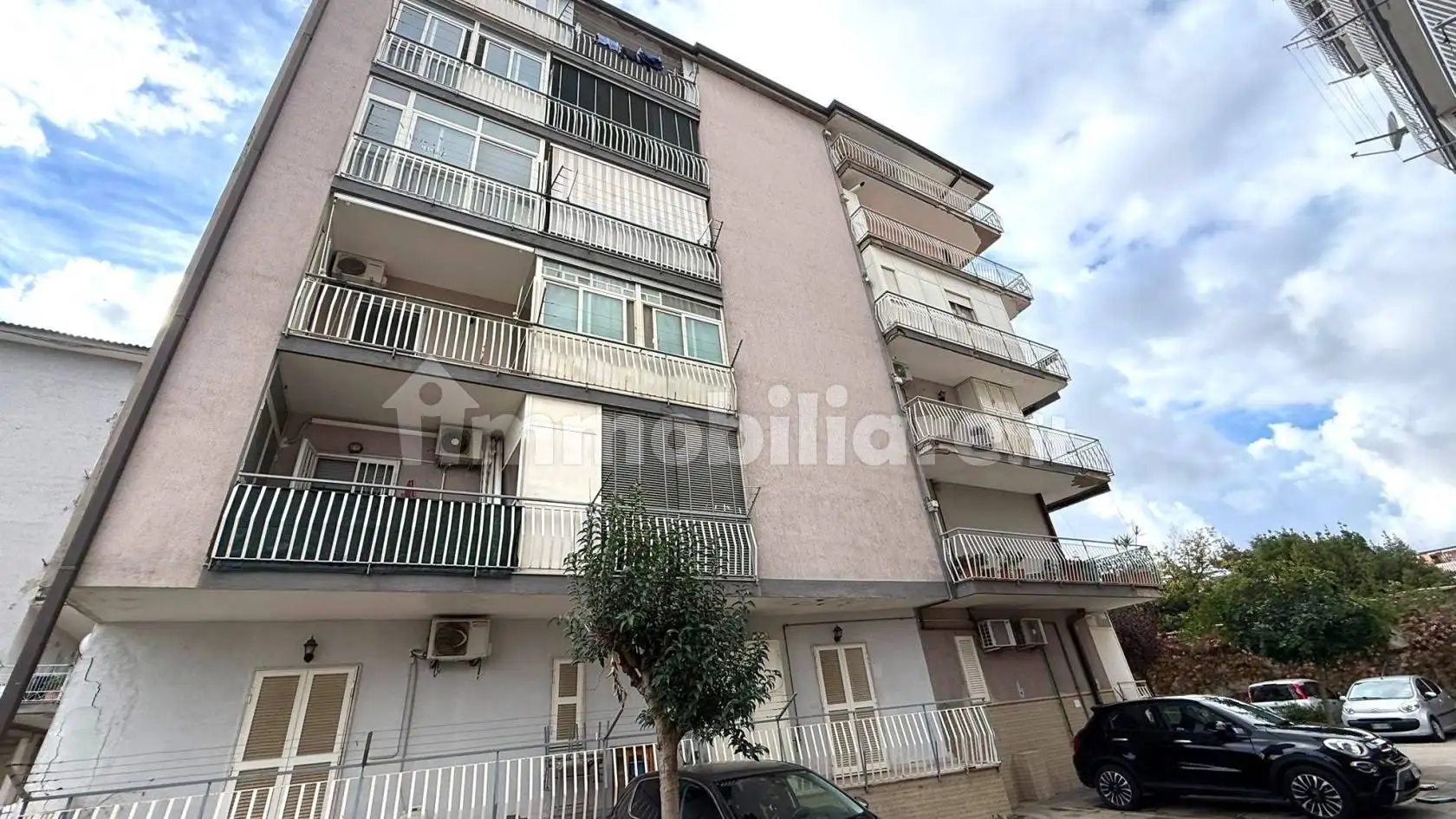 Trilocale via San Giacomo 14, Centro, Casalnuovo di Napoli - foto 3