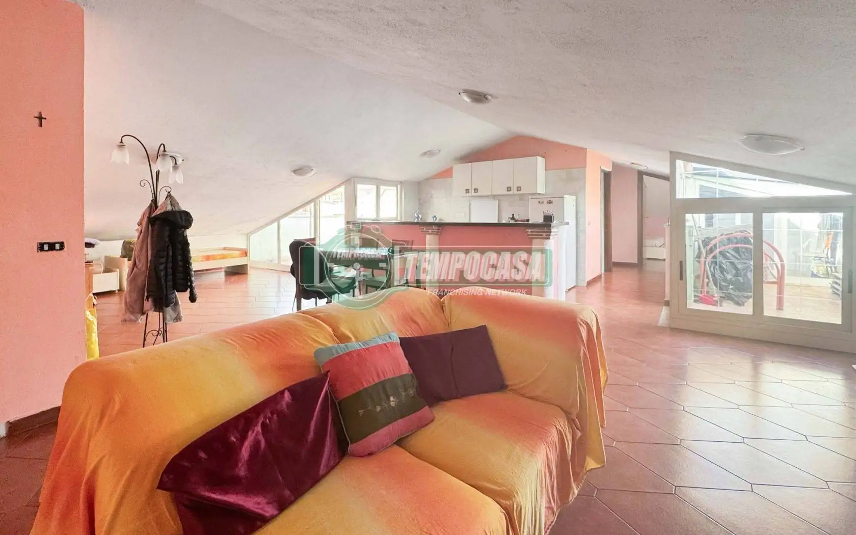 Appartamento in vendita a Anguillara Sabazia