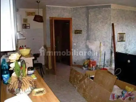 Appartamento all'asta via Delle Ginestre , 2, Angera - foto 5