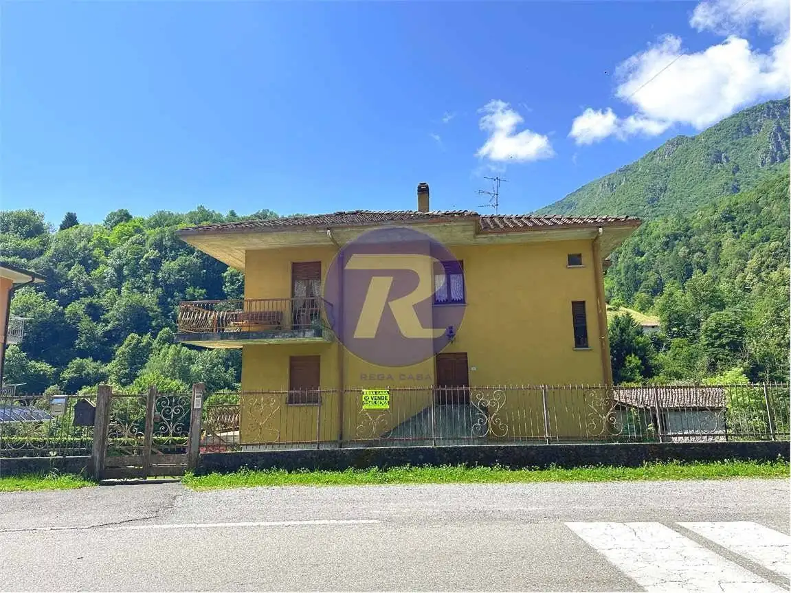 Appartamento in vendita a San Giovanni Bianco