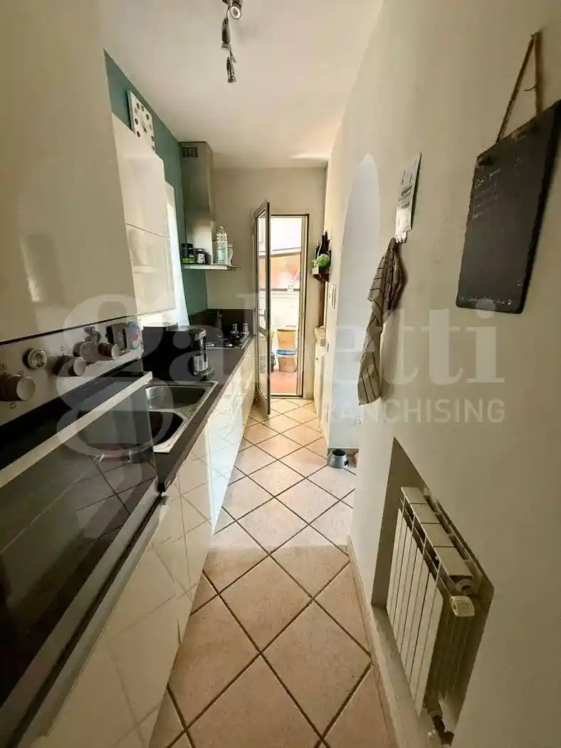 Quadrilocale via della Repubblica, 47, Centro, Civita Castellana - foto 5