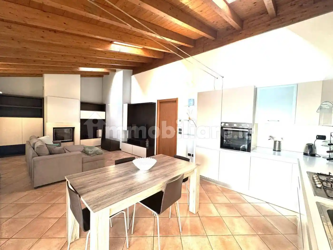 Appartamento in vendita a Lonato del Garda