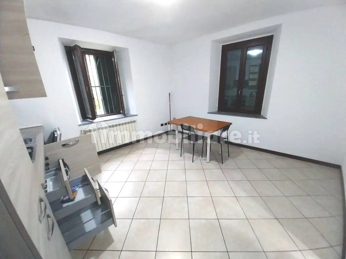 Trilocale buono stato, piano terra, Centro, Brembate - foto 4