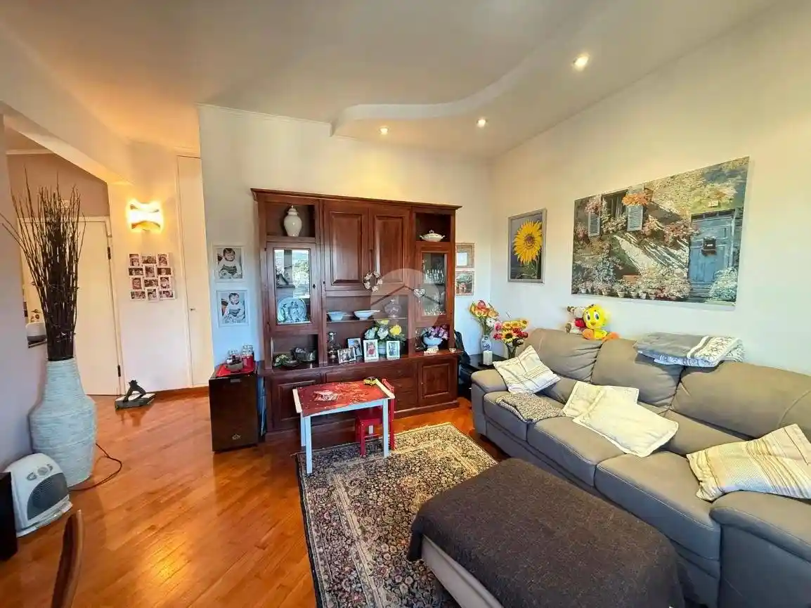 Trilocale via Mario Tosa 37, Belvedere, Genova - foto 4