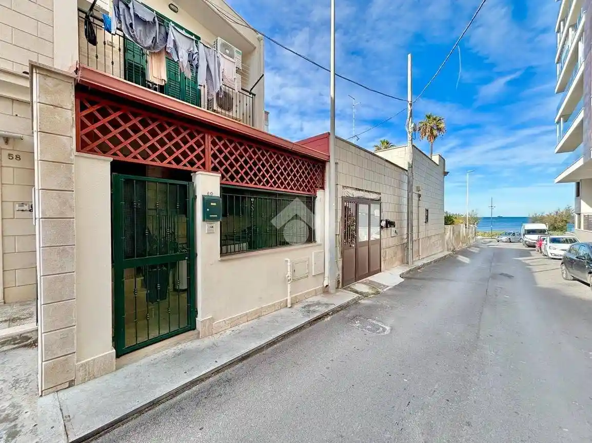 Villa a schiera via Domenico Cimarosa, San Girolamo, Bari - foto 3