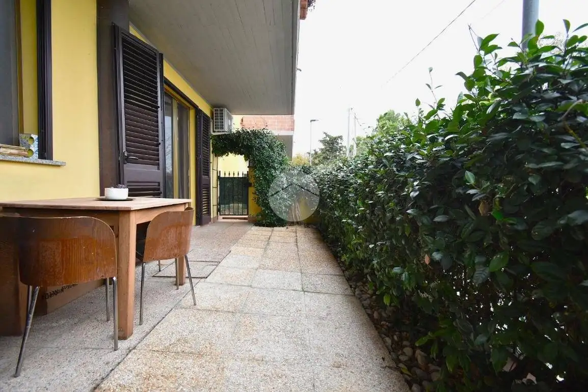 Appartamento in vendita a Borghi