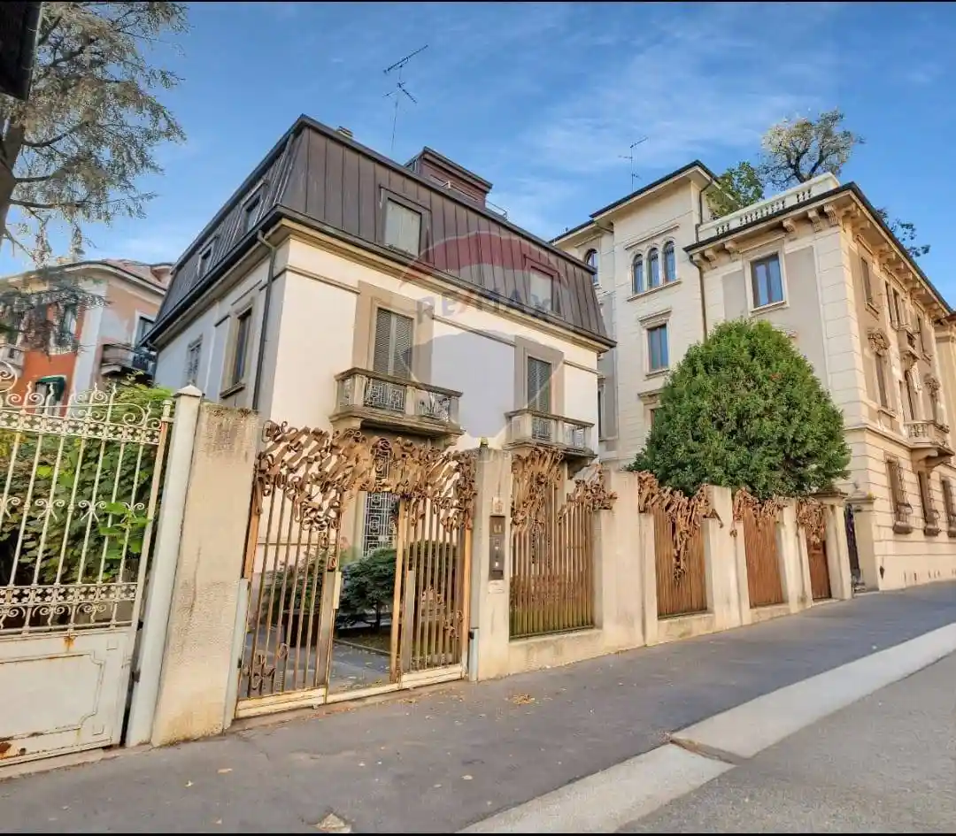 Villa in affitto a Milano