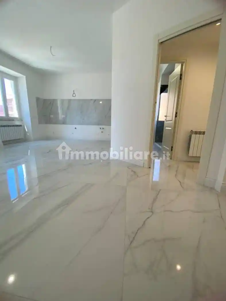 Appartamento in vendita a Civitavecchia