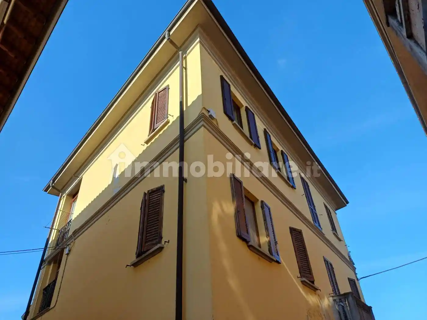 Bilocale buono stato, primo piano, Centro, Varallo Pombia - foto 2