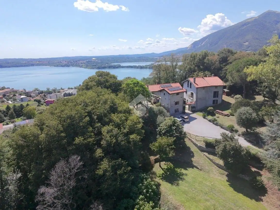 Casa indipendente in vendita a Galbiate