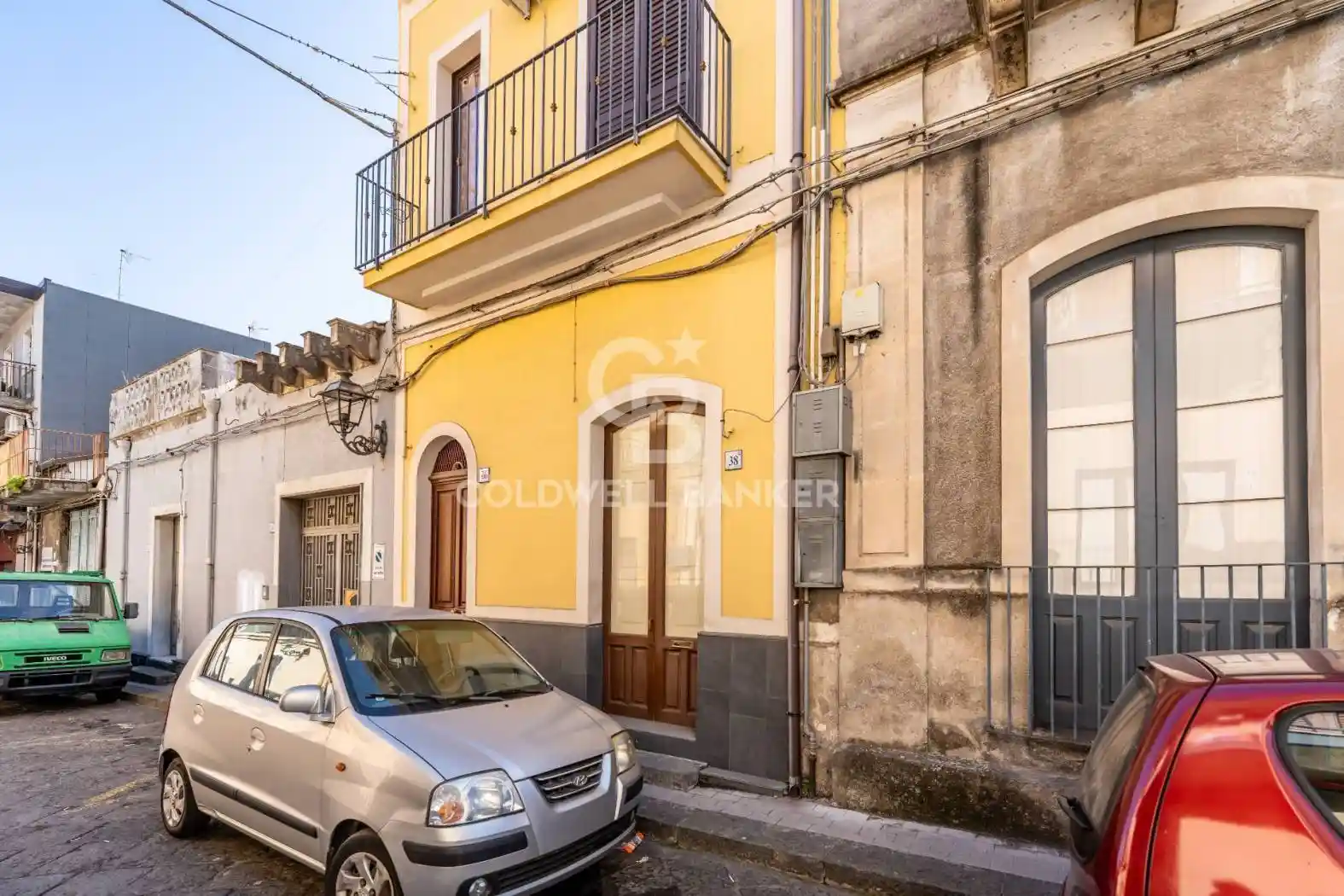 Casa indipendente in vendita a Aci Catena