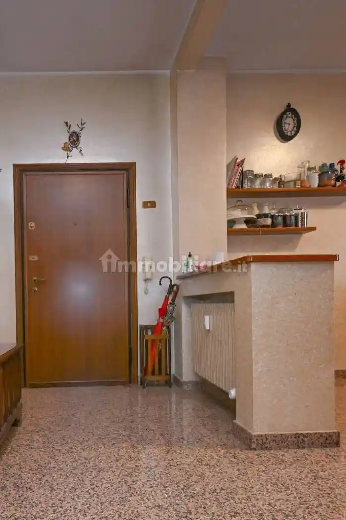 Trilocale via Leopoldo Nobili 30, Villaggio Giardino, Modena - foto 2