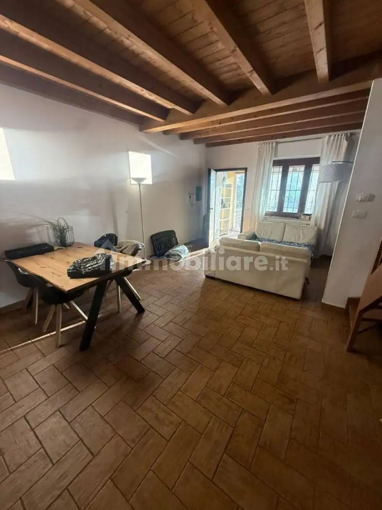 Villetta a schiera in vendita a Fiumicino