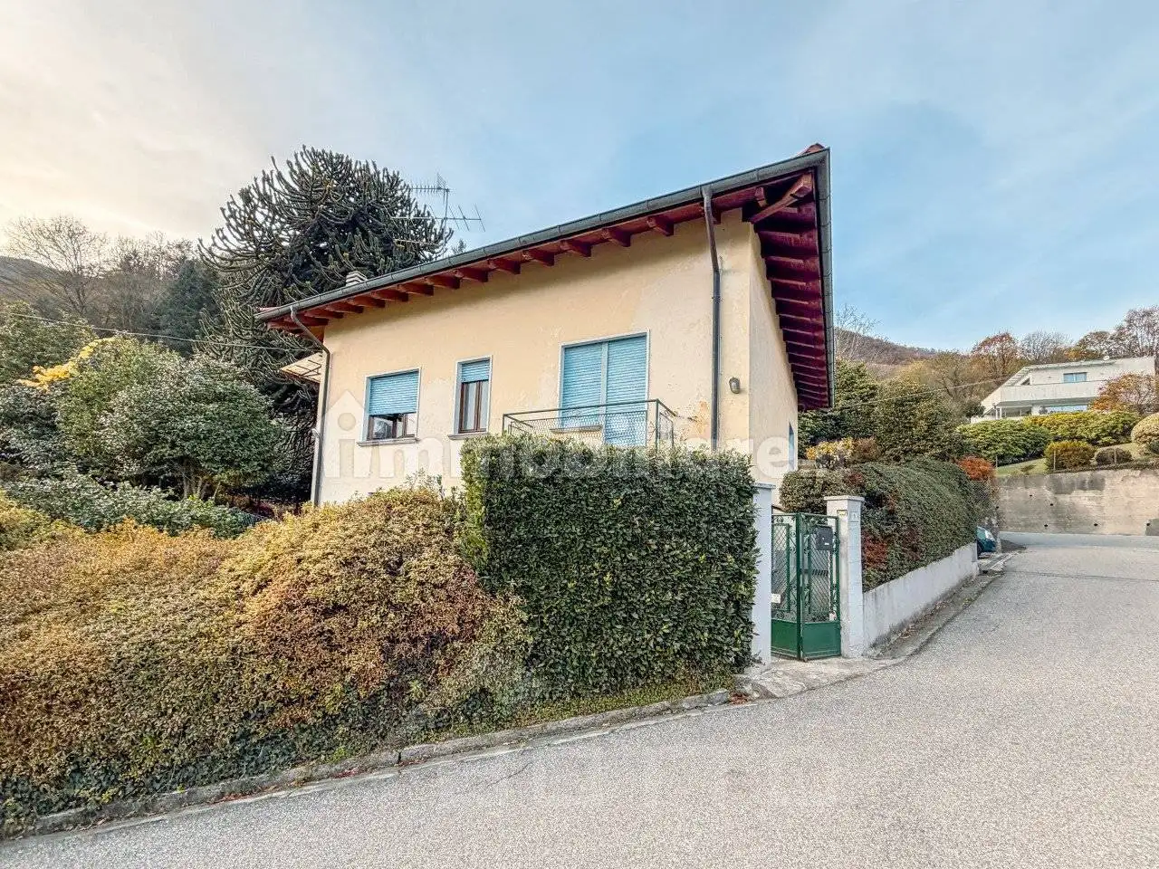 Casa indipendente in vendita a Casale Corte Cerro