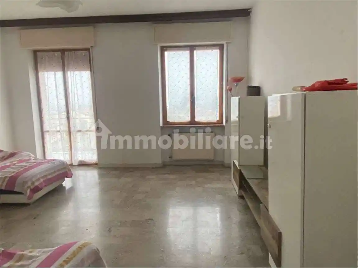 Trilocale via Scotti da Vigoleno, Centro, Carpaneto Piacentino - foto 4