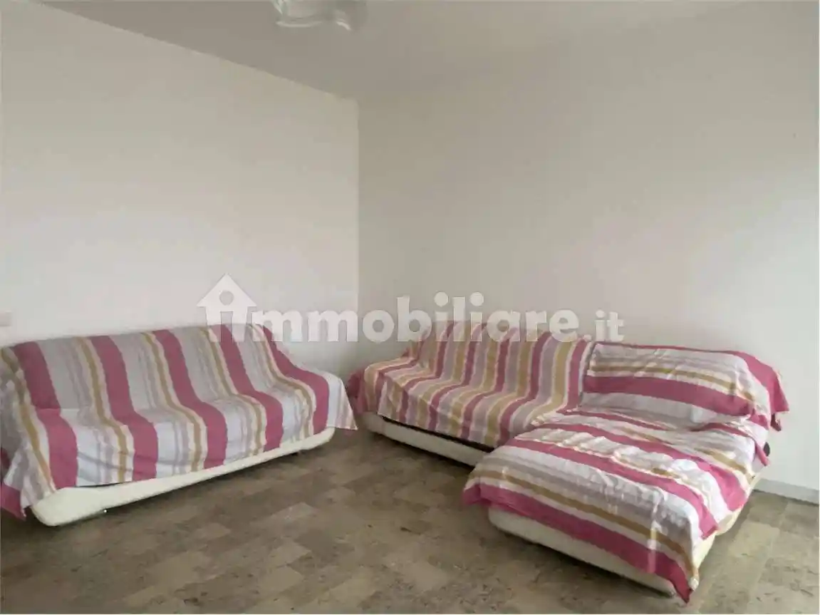 Trilocale via Scotti da Vigoleno, Centro, Carpaneto Piacentino - foto 5