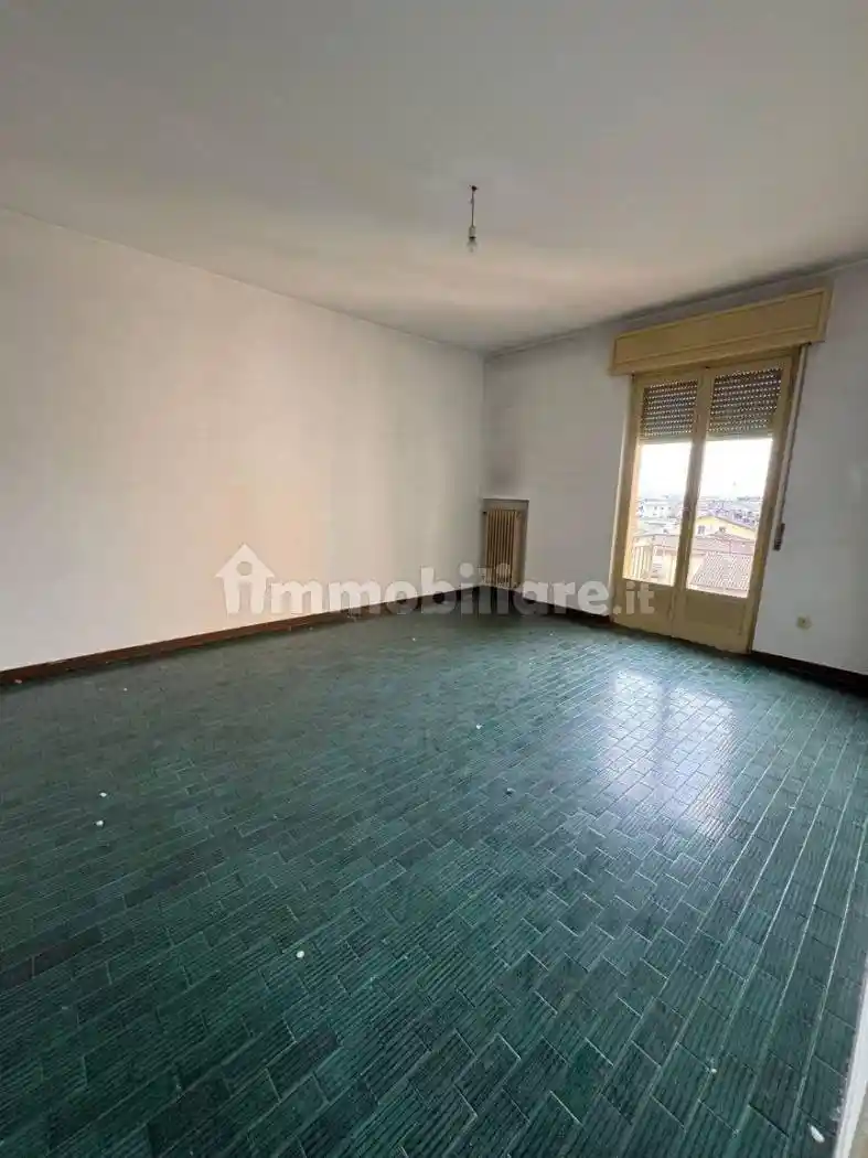 Quadrilocale buono stato, quinto piano, Centro, Casalmaggiore - foto 3