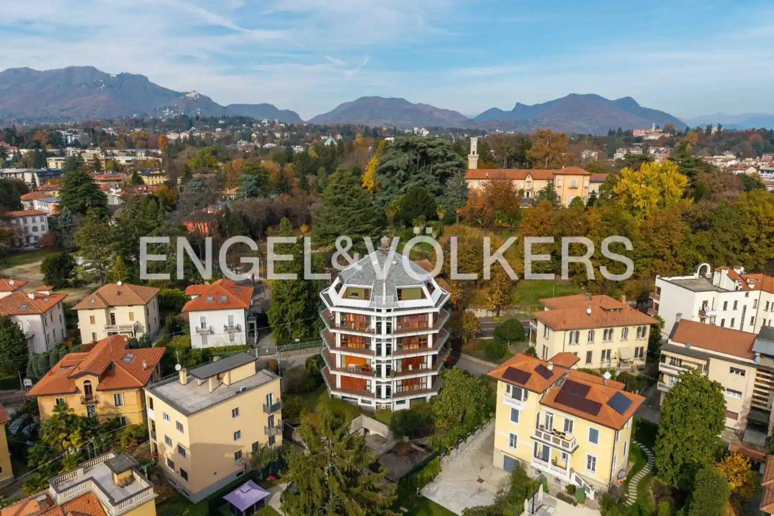 Appartamento viale Sant'Antonio 15, Casbeno, Varese - foto 2