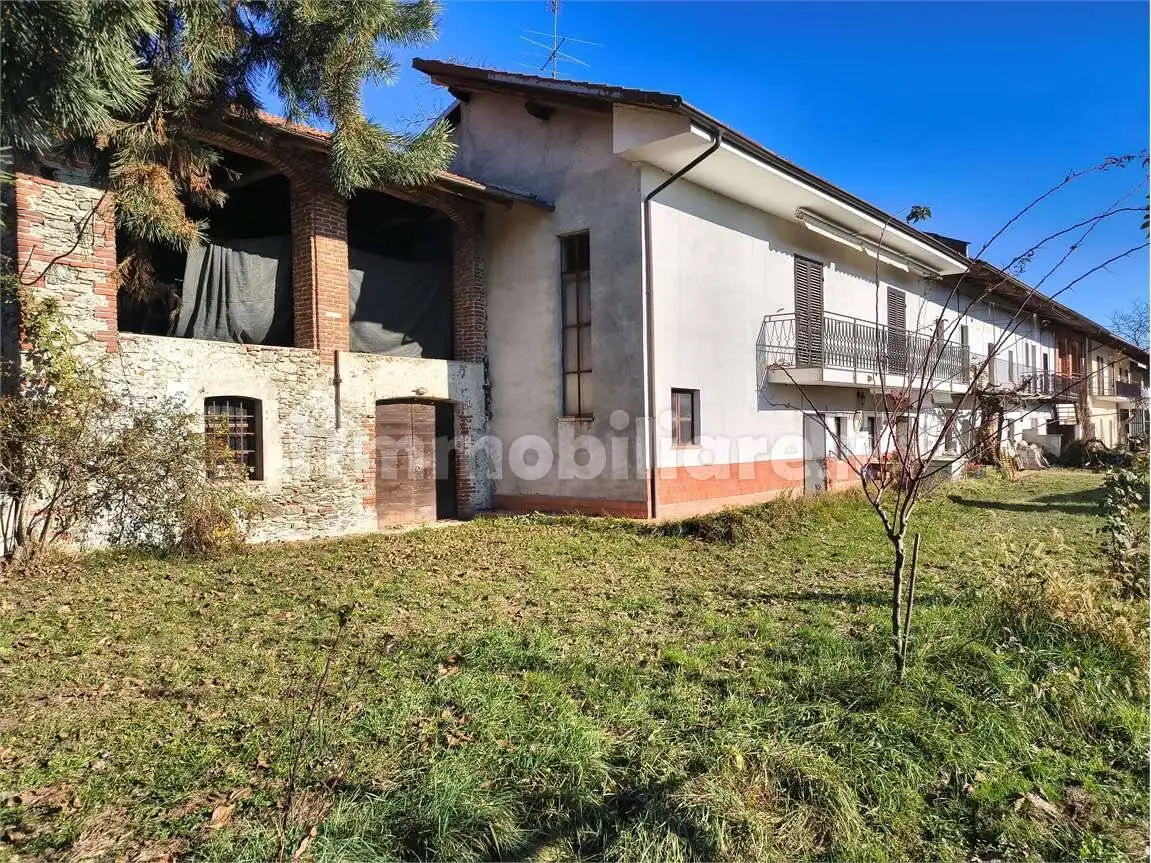 Rustico - Casale in vendita a Barge