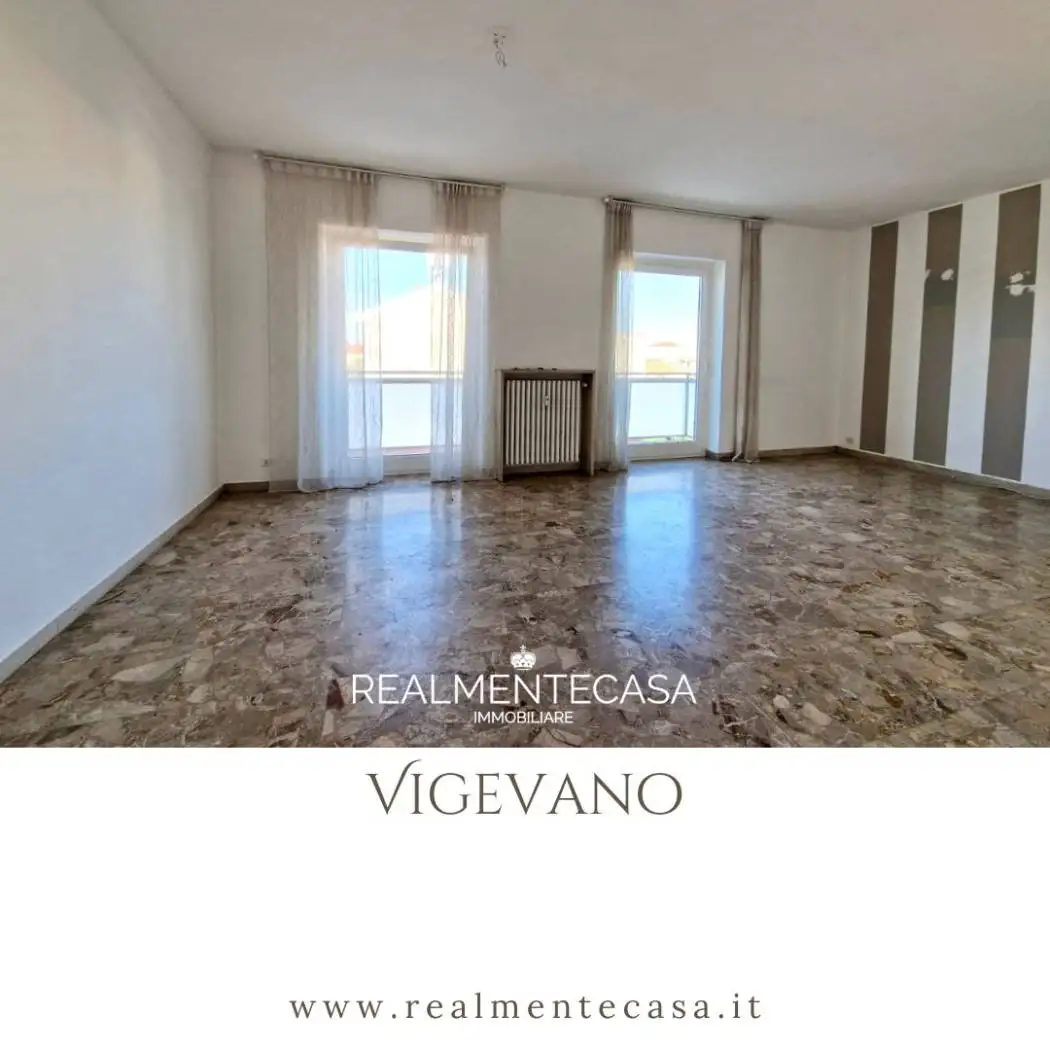 Quadrilocale via Camilla Rodolfi, Centro, Vigevano - foto 2