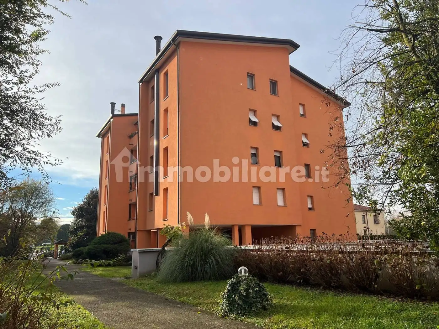 Appartamento in affitto a Desio