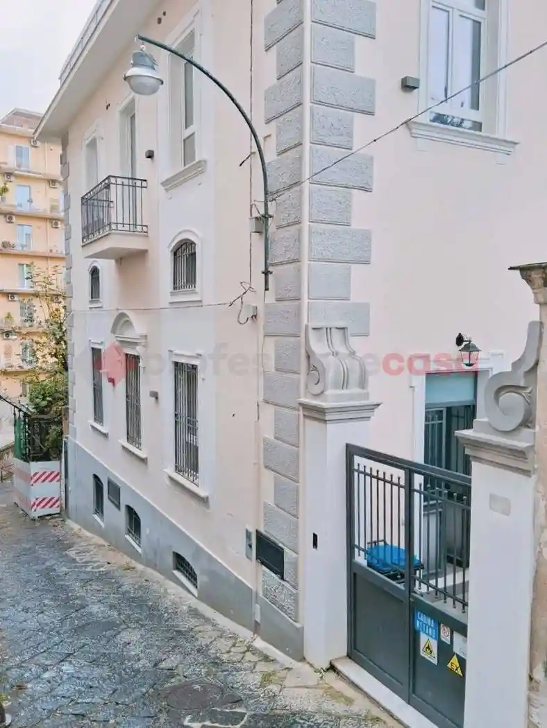 Quadrilocale salita Cacciottoli, Piazza Canneto - Salvator Rosa, Napoli - foto 5