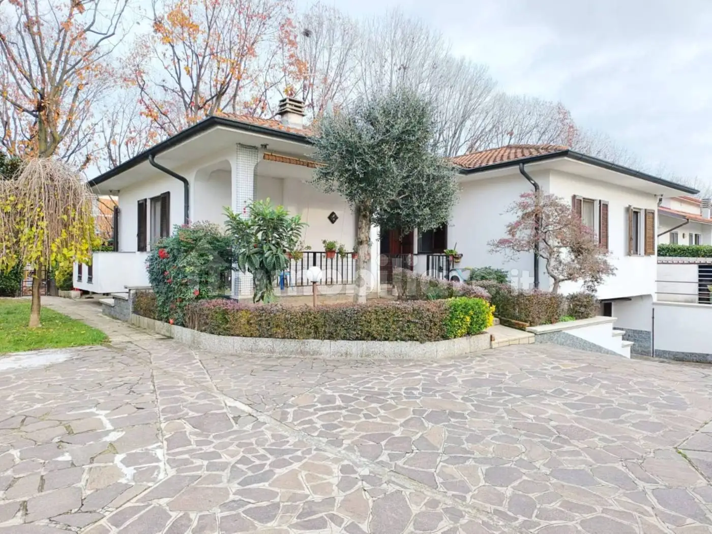 Villa in vendita a Basiano