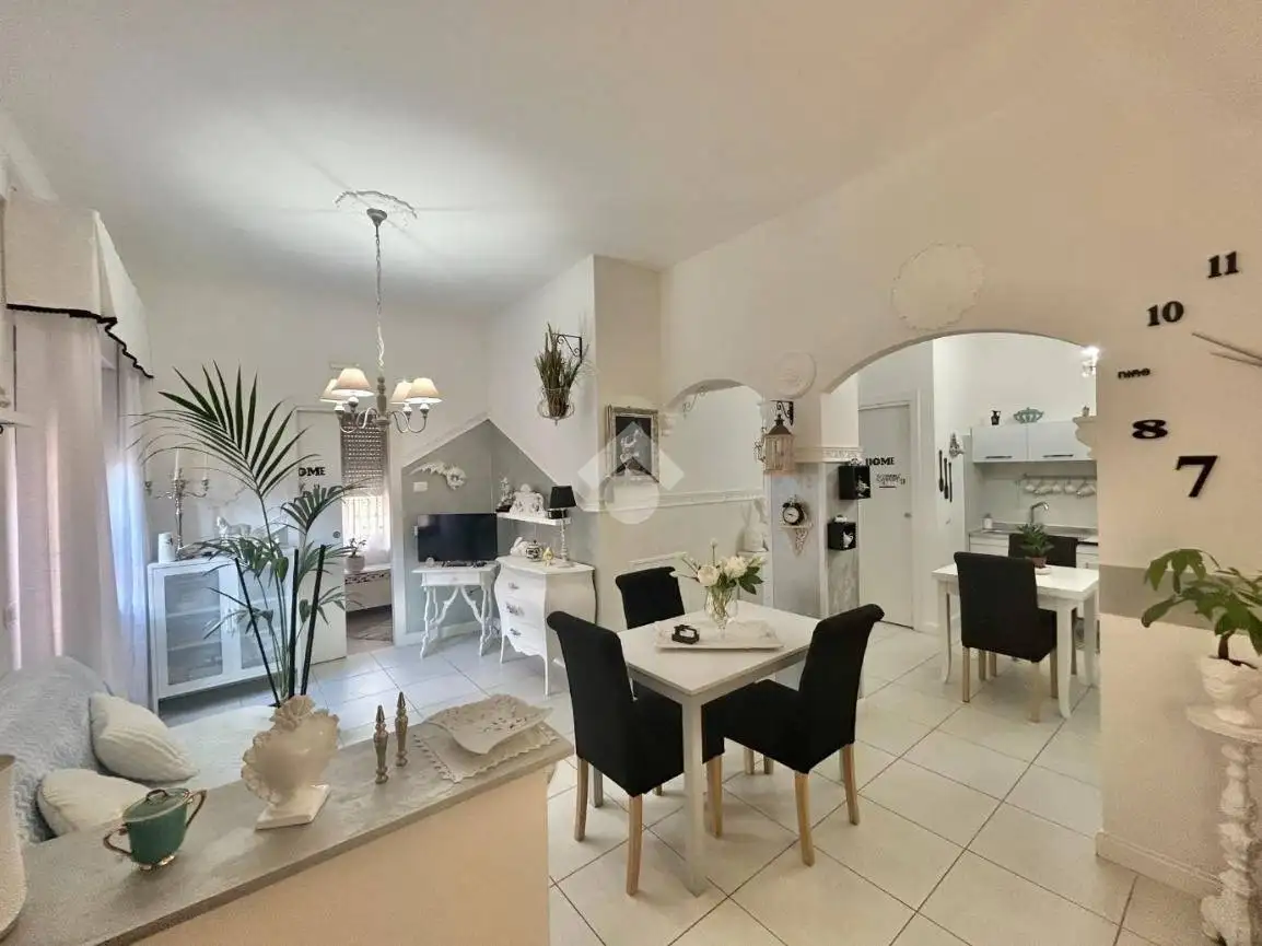 Appartamento in vendita a Assisi