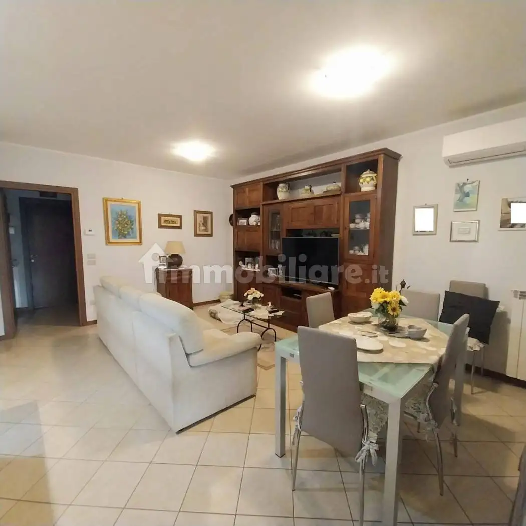 Quadrilocale ottimo stato, piano terra, Centro, Calci - foto 5