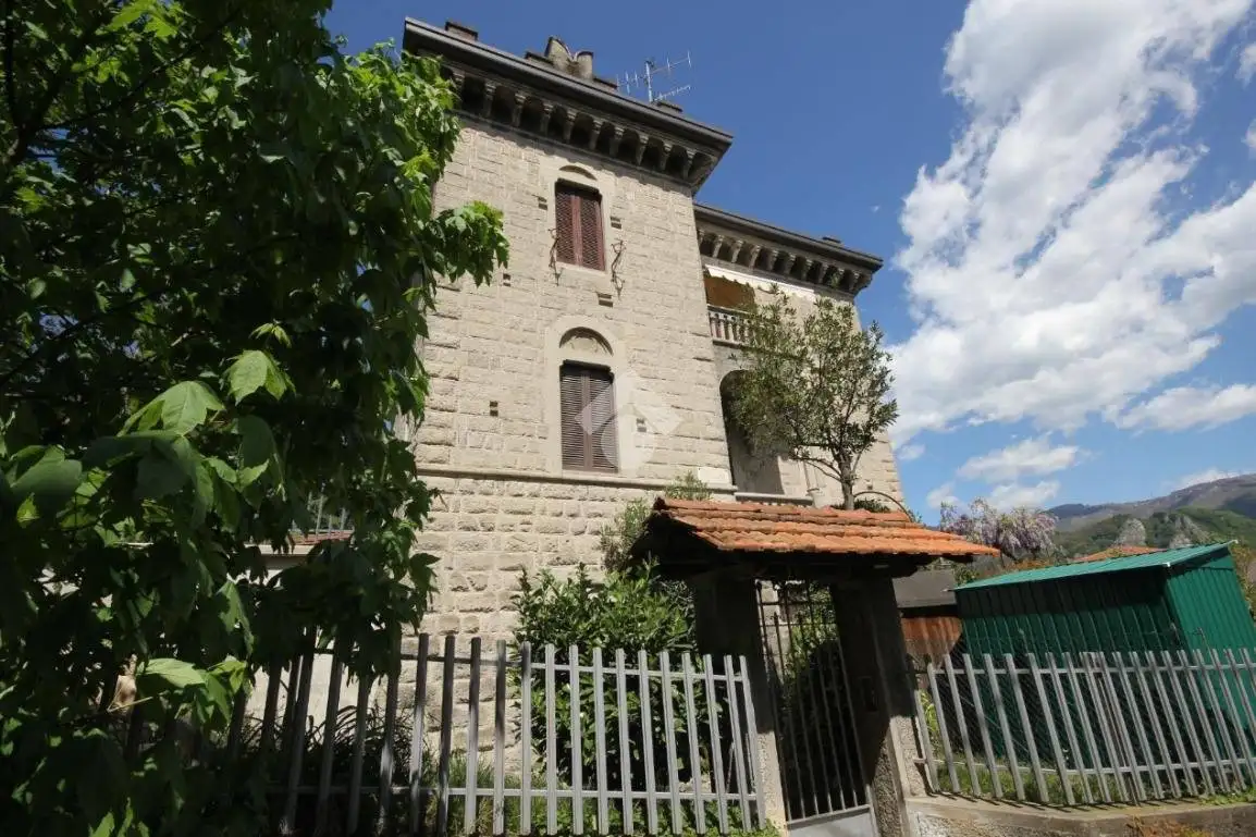 Villa bifamiliare via Cartiglio 7, Centro, Brivio - foto 4