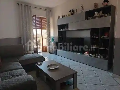 Appartamento in vendita a Aci Catena