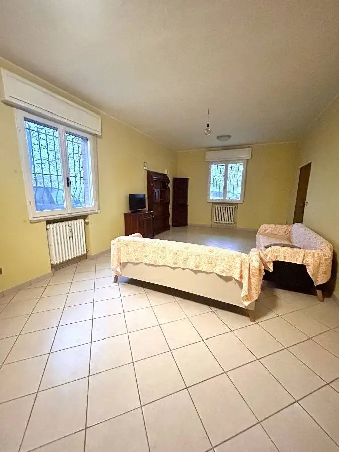 Villa unifamiliare, buono stato, 230 m², Centro, Cadelbosco di Sopra - foto 3