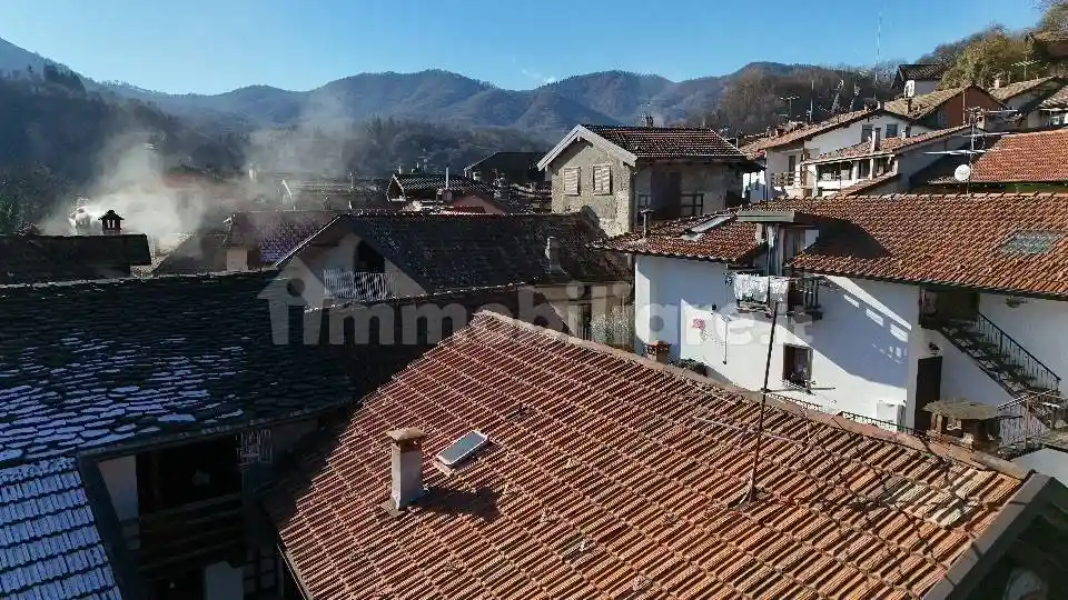 Terratetto unifamiliare via Orta, Centro, Arola - foto 2