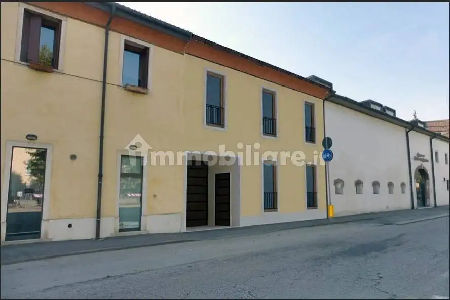 Casa indipendente in vendita a Altavilla Vicentina