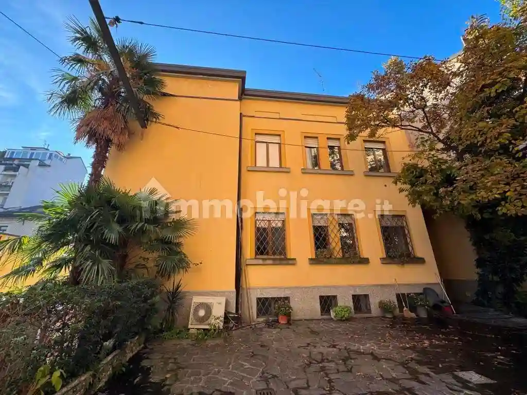 Palazzo - Edificio - foto 2