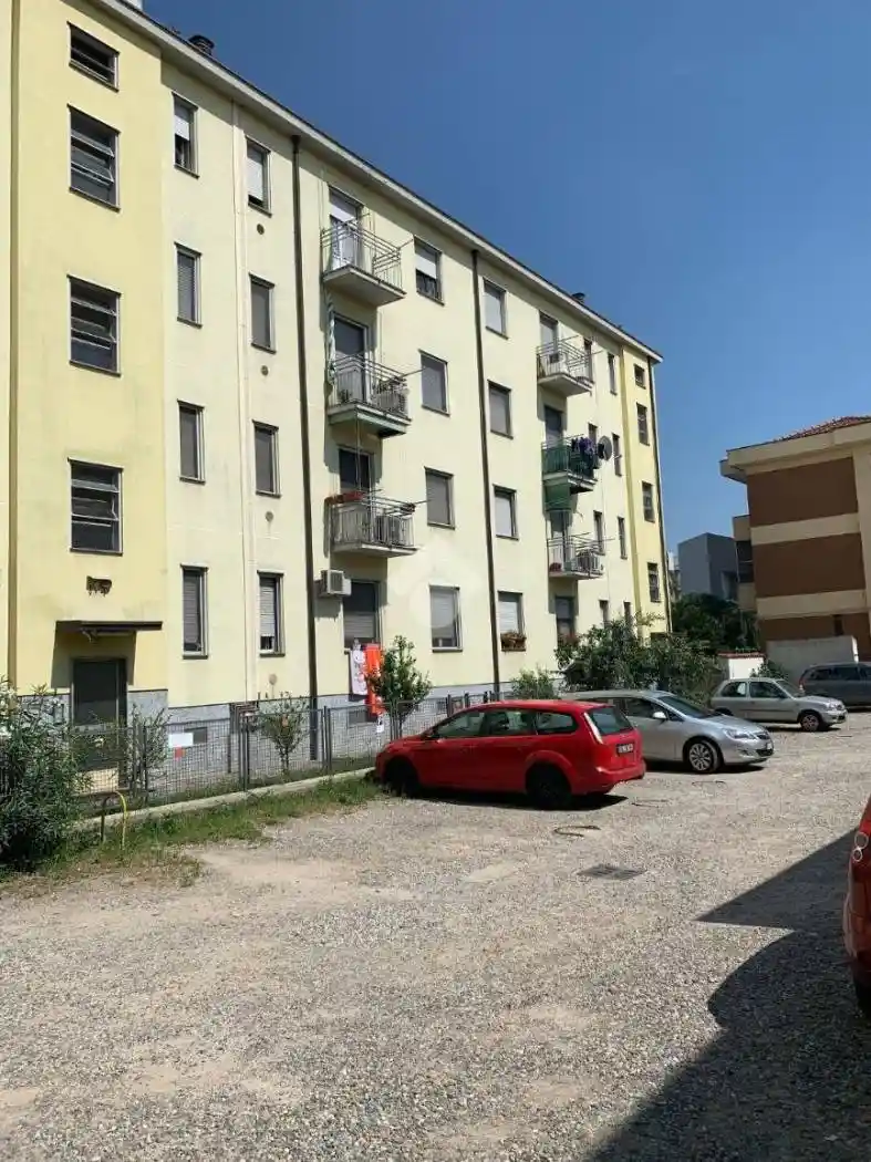 Monolocale via Fratelli Morelli 19, Figino, Milano - foto 2