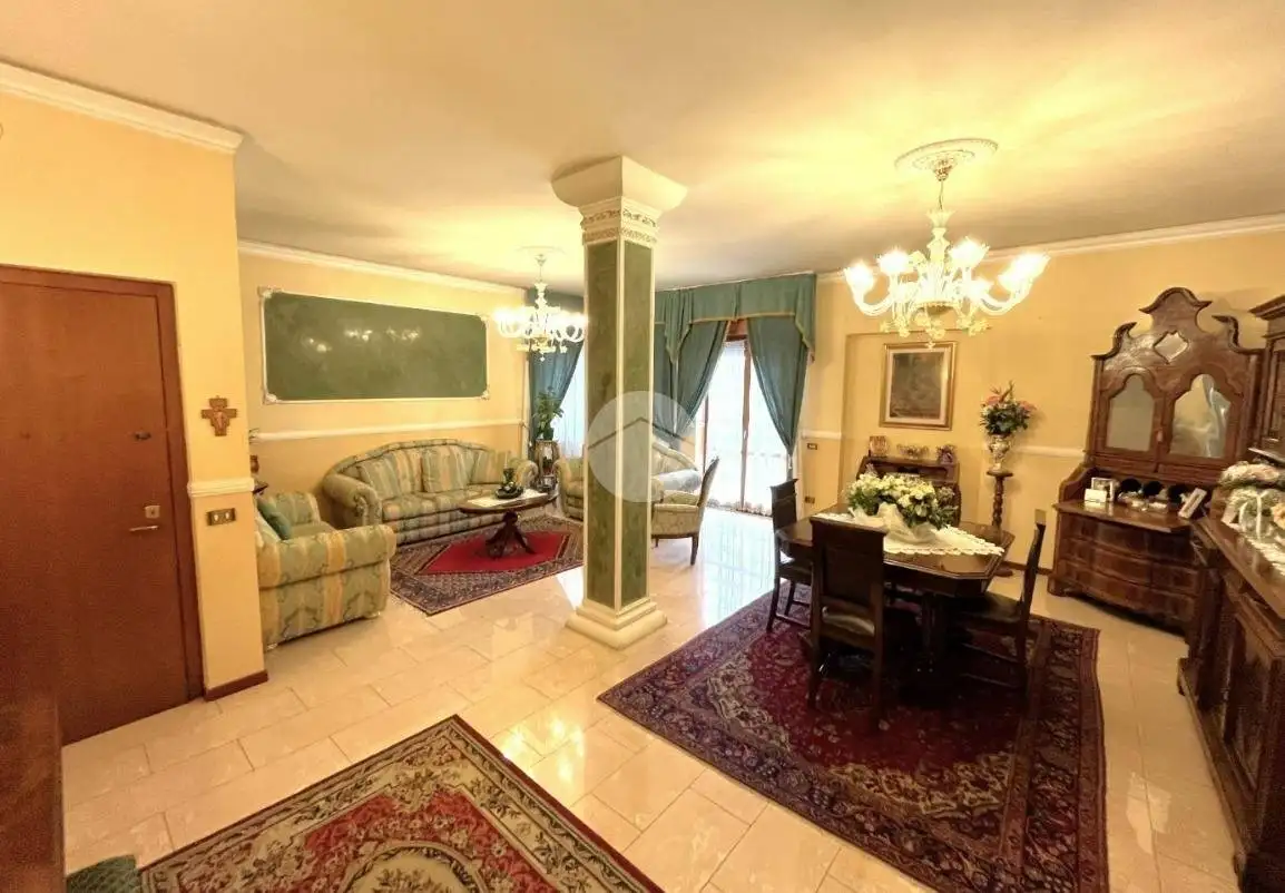 Villa in vendita a Buttapietra