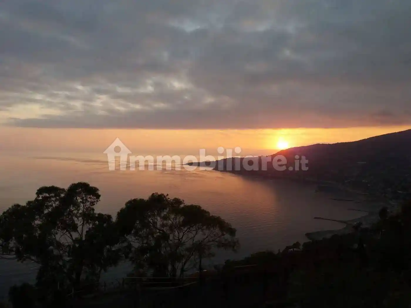 Villa in vendita a Sanremo