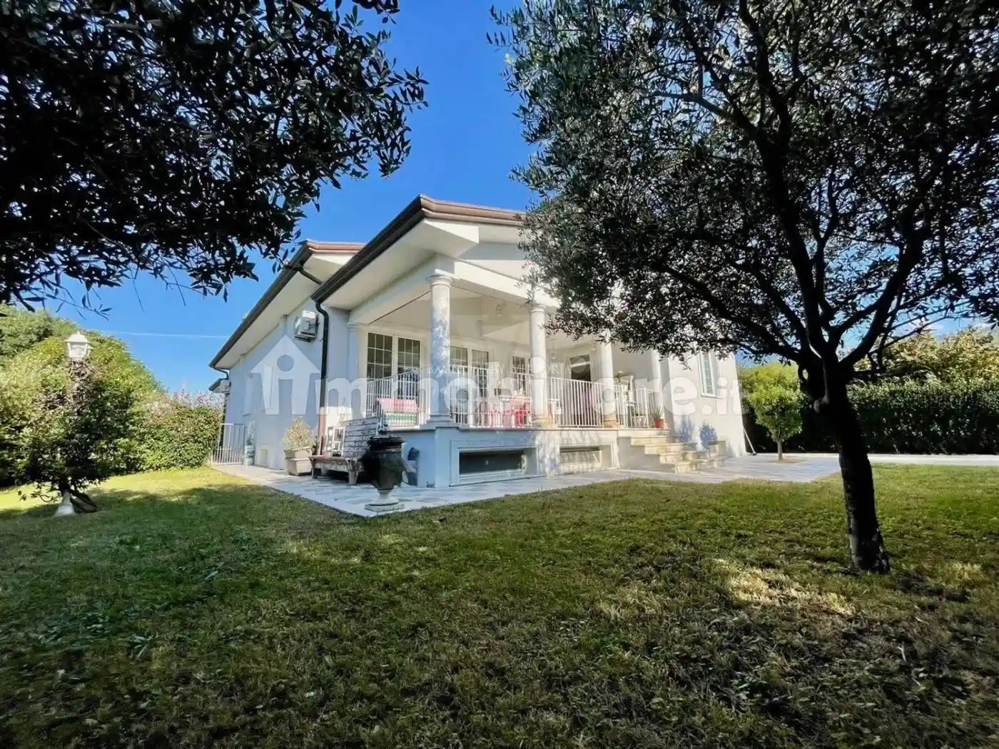 Villa in vendita a Pietrasanta