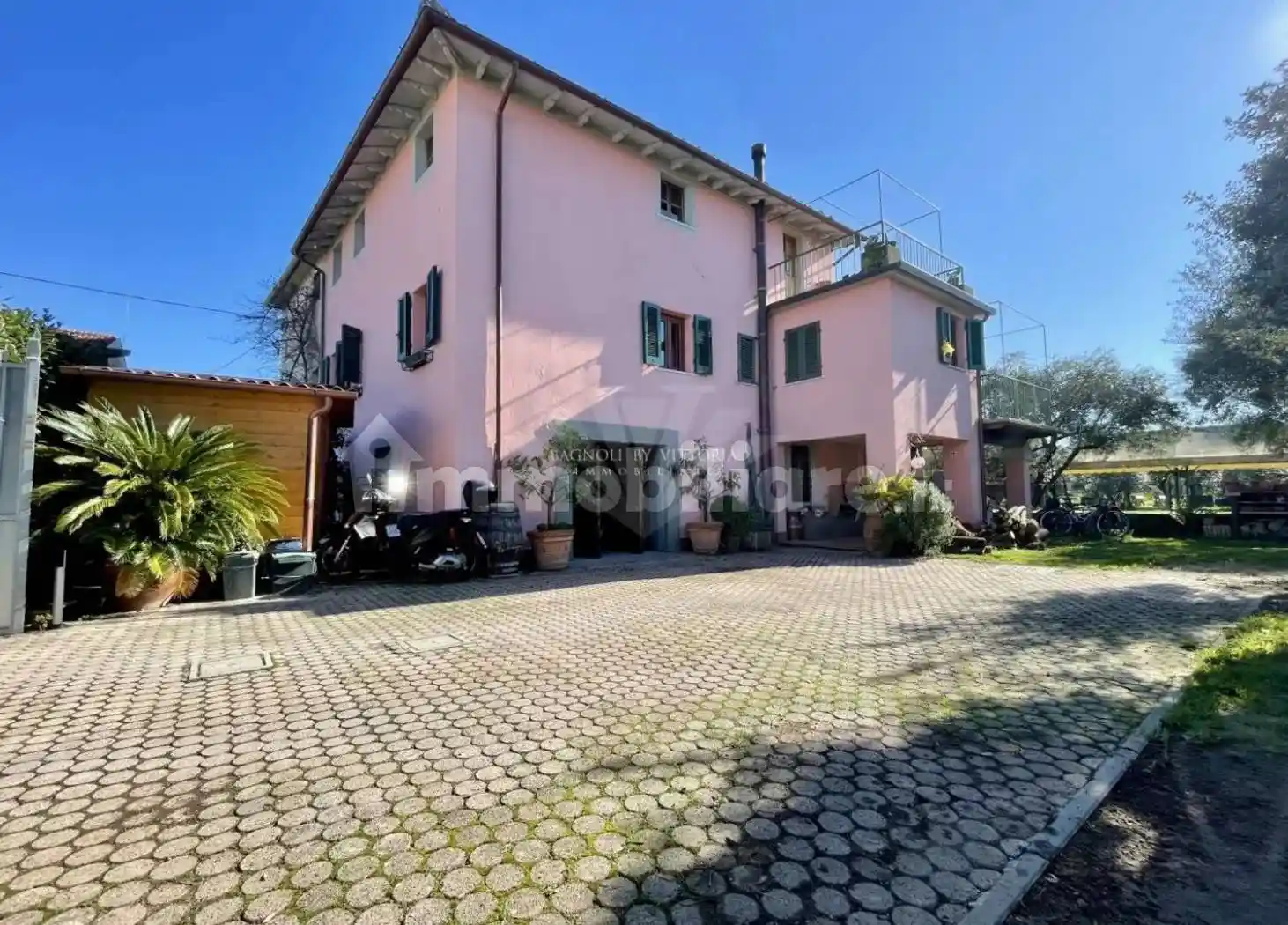 Rustico - Casale in vendita a Pietrasanta