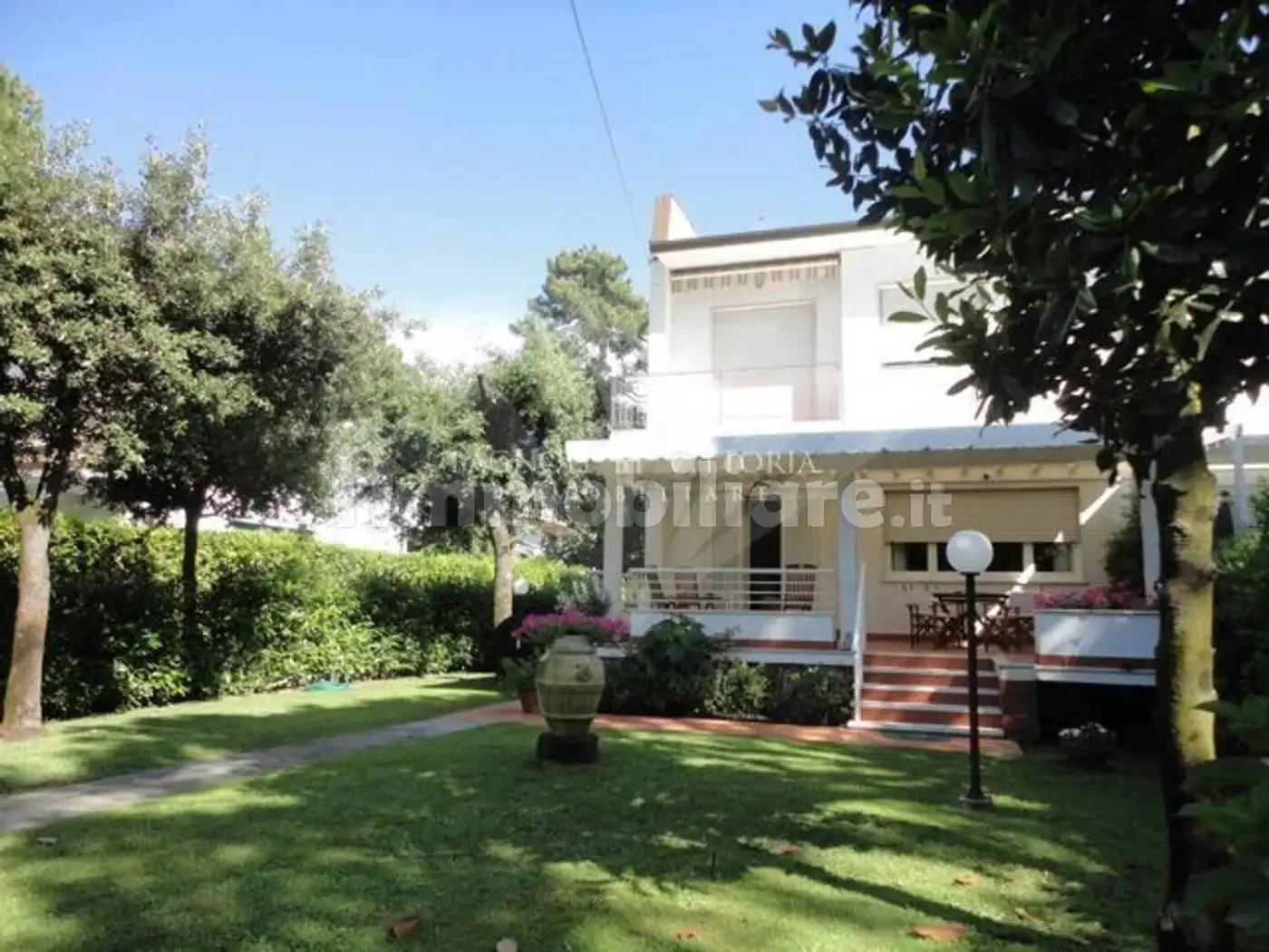 Villa in affitto a Pietrasanta